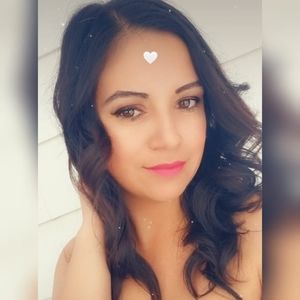 Meet your Posher, Maricela